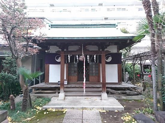 Oiwainaritamiya-schrijn